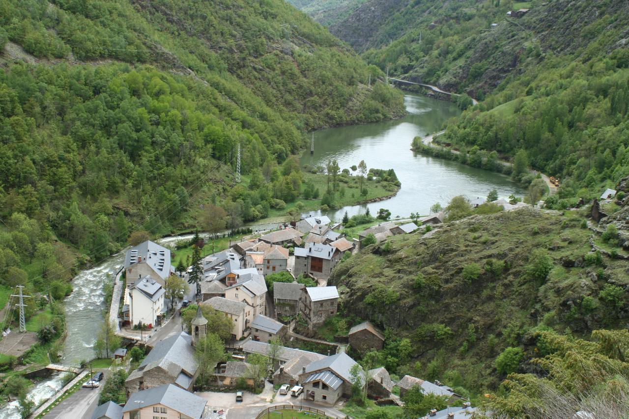 Hotel Estanys Blaus Tavascan Dış mekan fotoğraf
