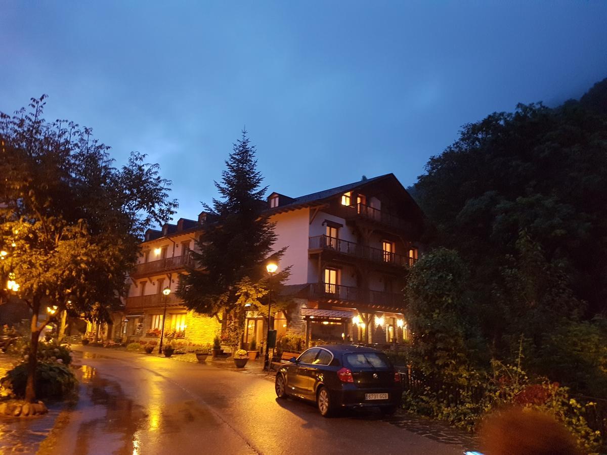Hotel Estanys Blaus Tavascan Dış mekan fotoğraf