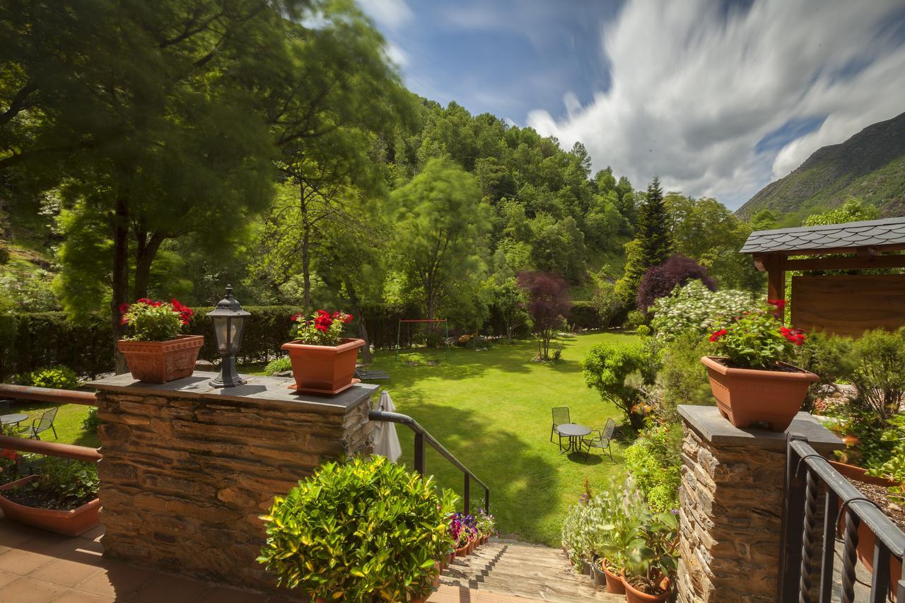 Hotel Estanys Blaus Tavascan Dış mekan fotoğraf